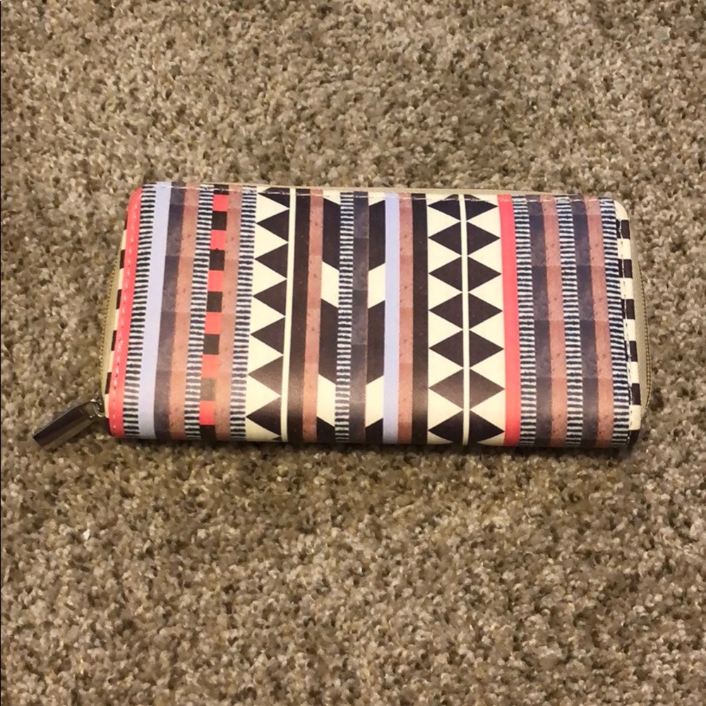 Aztec Print Wallet